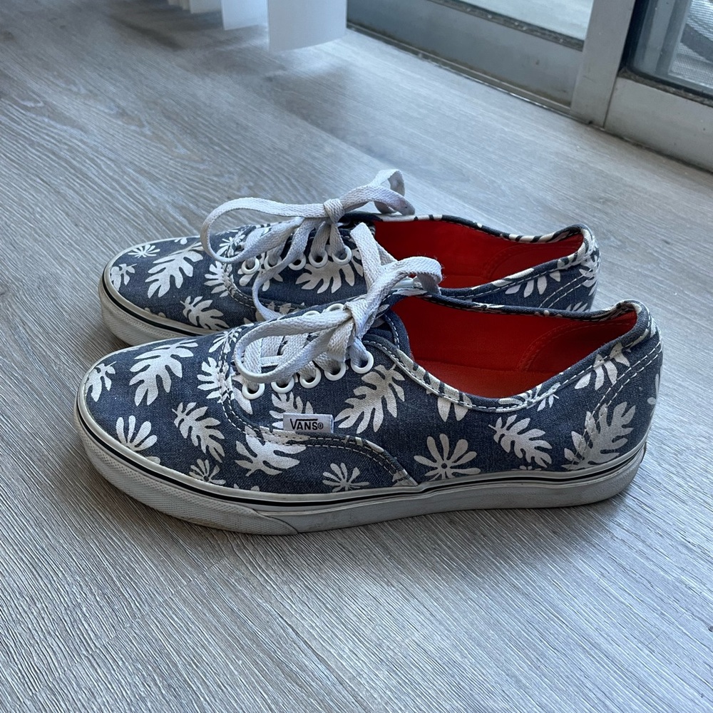 Vans foliage leaf pattern